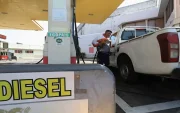 mas preciso

En Ecuador, los precios de la extra, ecopaís, diésel prémium y súper se actualizan mensualmente según la evolución del mercado internacional.
