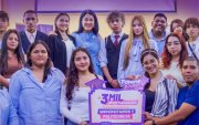 Ministra de Educación, Gilda Alcívar, durante la presentación del programa de becas Talento Joven, en Guayaquil.