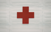La Cruz Roja ofrece servicios médicos y atención especializada para sus pacientes.