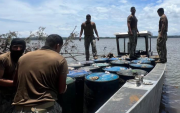 Imagen referencial sobre rescate de la Armada a tripulantes.