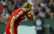 OHarry Kane, del Bayern Múnich, celebra después de marcar el gol del empate 1-1 durante el partido de primera ronda de la Copa de Alemania (DFB-Pokal) entre el VfL Osnabrück y el Bayern Múnich.