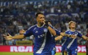Aníbal Leguizamón en el festejo de gol para Emelec, en la victoria ante Manta por la fecha 29 de la LigaPro.