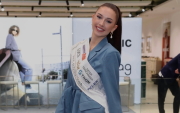 Lucía Sisic, Miss Austria 2024, murió a los 22 años. La organización del certamen confirmó su fallecimiento.