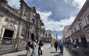El Centro Histórico fue el territorio reconocido por la Unesco en 1978. Hoy, uno de sus principales desafíos es conservar sus edificaciones mientras se mantienen los usos y la vida cotidiana del sector.