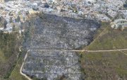 La sequía, los fuertes vientos y las quemas pueden favorecer la propagación de incendios forestales en Quito durante la temporada seca.