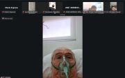 Abdalá Bucaram se conectó desde la sala de una clínica en Guayaquil.
