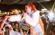Mar Rendón reunió a cerca de 800 personas en Guayarte durante Boicot, su primer concierto solista en Ecuador.