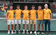 Gonzalo Escobar, Ángel Véliz, Álvaro Guillén, Diego Hidalgo, Andrés Andrade y el capitán Raúl Viver.