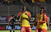 Aucas inicia la disputa del hexagonal final de la LigaPro 2026.