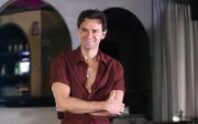 El cantante también forma parte de La Barca y es sobrino de Patricia González.