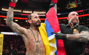 Chito Vera es anunciado ganador de su pelea ante Charles Jourdain.