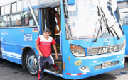 El pasaje del transporte convencional urbano de Quito pasará de $0,35 a $0,40 desde enero de 2027, según la ordenanza aprobada por el Concejo Metropolitano.