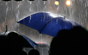 Referencial.Jornada marcada por lluvias intensas, altas temperaturas y radiación UV extrema en varias regiones del país.
