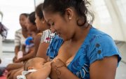 El proyecto trabaja con madres y bebés de Monte Sinaí desde el embarazo para promover una nutrición adecuada y prevenir la desnutrición crónica infantil.