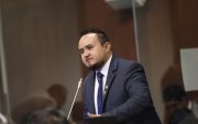 Cristian Benavides es presidente de la Comisión de Gobiernos Autónomos Descentralizados de la Asamblea.