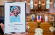 Aunque no se trató de un funeral de estado, asistieron muchos miembros de la realeza europea.