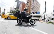 En toda la ciudad se han decomisado más de 4.000 motocicletas durante operativos.