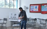 El 60% de votantes en Ecuador aún no decide por quién votar.