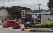 Junto a esta garita fueron atacados Jonathan Alexander Erazo Morán y Raquel Estefanía Arias Alava, quienes murieron.