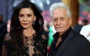 Catherine Zeta-Jones y Michael Douglas contrajeron matrimonio en 2000.