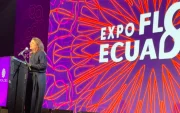 La vicepresidenta María José Pinto, durante su discurso en la inauguración de Expoflor Ecuador 2026, donde habló de la relación entre el Gobierno y el sector florícola.