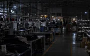La desconexión eléctrica de 48 horas obliga a detener parte de la producción de las industrias textiles y de calzado en Ambato.