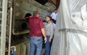 Septiembre de 2024. Celso Sánchez junto con John Manning, CEO de Progen, en una de las inspecciones a los equipos comprados por Celec.