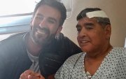 Leopoldo Luque (i) era el médico de Diego Armando Maradona (d).