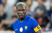 Niño Moi quiere volver a sonreír. El volante tricolor dejó atrás semanas complicadas por lesión y está listo para buscar protagonismo en la Premier League.