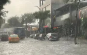 Clima: Después de varias horas de intenso calor, las lluvias comenzaron a caer en distintos puntos de Guayaquil.