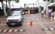 Promedio. Malecón 2.000 mantiene su precio en $ 1,25 desde 2010. AUTO SALE DEL PARQUEADERO DEL MALECÓN DE GUAYAQUIL.