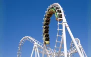 Imagen referencial: Un hombre murió y varias personas resultaron heridas tras un incidente en una montaña rusa del parque de diversiones Six Flags Over Georgia.