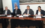 El Secretario de Seguridad, Gustavo Chiriboga, y directores de otras entidades municipales, durante una rueda de prensa este 13 de octubre de 2026.