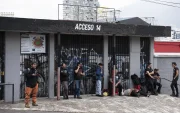 Desde este 13 de octubre, fans de Iron Maiden ya esperan en los exteriores del estadio Olímpico Atahualpa.