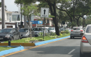 La congestión vehicular es uno de los problemas que aquejan en Urdesa.