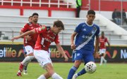 Leones se impuso 2-0 a Emelec, en el estadio Olìmpico de Ibarra, en la fase inicial de la LigaPro.