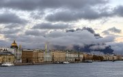 Ucrania intensificó sus ataques con drones contra instalaciones petroleras y logísticas de San Petersburgo, ciudad natal del presidente ruso Vladímir Putin.