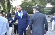 Juan Esteban Guarderas colocó en la Fiscalía una denuncia contra Pabel Muñoz.