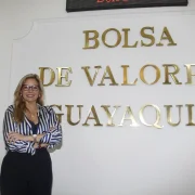 Martha González es la primera mujer en ocupar la Gerencia General de la Bolsa de Valores de Guayaquil.