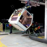 Referencia. Más de 100 visitantes quedaron varados por varias horas en la estación Cruz Loma debido a la lluvia y la tormenta eléctrica.