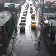 Una intensa lluvia se registró en Quito el 14 de abril. En algunas zonas cayó granizo.