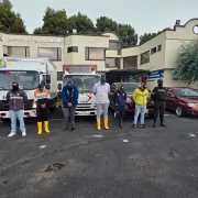 Cinco delincuentes fueron capturados en el sur de Quito tras simular operativos policiales para robar camiones.