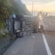 La emergencia ocurrió en el sector de Santa Rosa, sobre la avenida Simón Bolívar, en Quito.