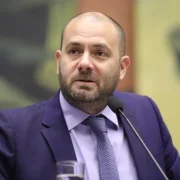 Juan Esteban Guarderas fue censurado y destituido por la Asamblea Nacional, en diciembre 2024.