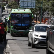 Los accesos y salidas vehiculares a la parroquia de Tumbaco son limitados, lo que genera congestión vehicular.