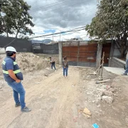 Obra sin permisos es suspendida tras encontrar vestigios arqueológicos en Cotocollao, norte de Quito.