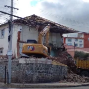 El inmueble patrimonial privado está en las calles Madrid y Tolosa, en el barrio La Floresta.