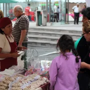 La Fiesta de los Dulces se realiza desde 1999 y está entre los eventos gastronómicos más tradicionales de la capital. Esta es su vigésimo séptima edición.