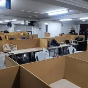 Como indicios en el call center se levantaron 172 computadores y 66 teléfonos celulares.