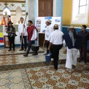 En la iglesia de la comuna de Lumbisí se realizó una ceremonia religiosa.